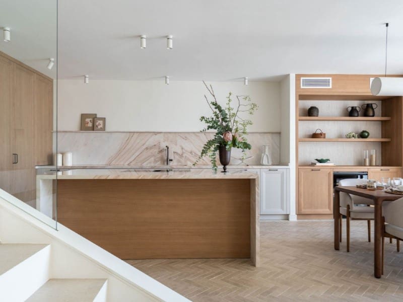 3 sypialnia Willa na sprzedaż w Golden Mile z basenem garażem - 5 995 000 € (Ref: 9576438)