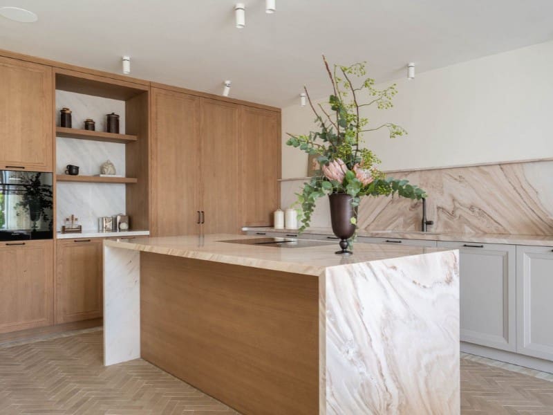 3 sypialnia Willa na sprzedaż w Golden Mile z basenem garażem - 5 995 000 € (Ref: 9576438)