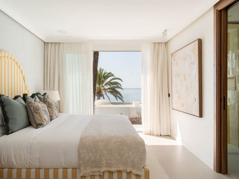 3 sypialnia Willa na sprzedaż w Golden Mile z basenem garażem - 5 995 000 € (Ref: 9576438)