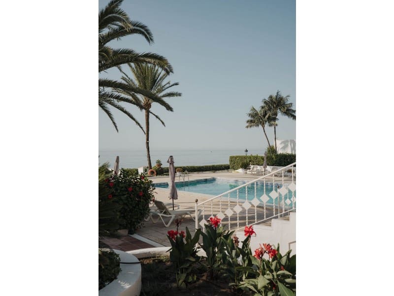 3 sypialnia Willa na sprzedaż w Golden Mile z basenem garażem - 5 995 000 € (Ref: 9576438)