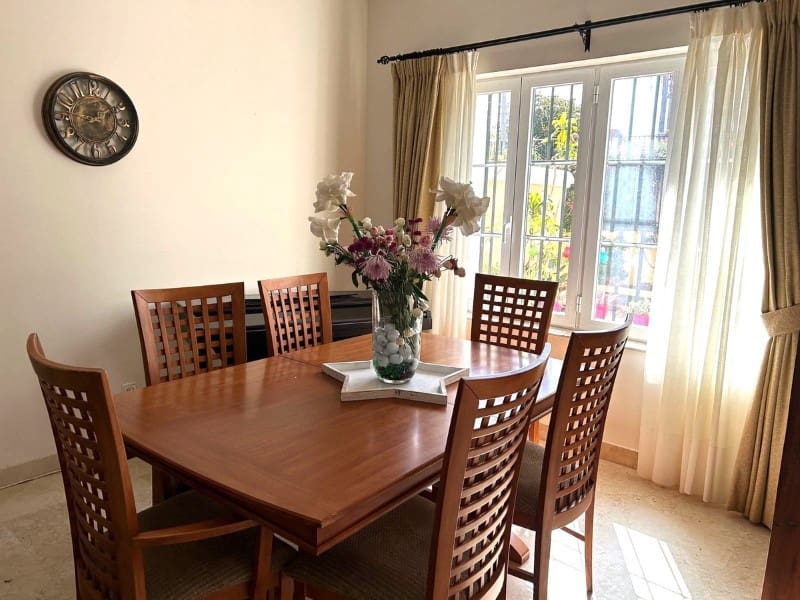 3 Zimmer Villa zu verkaufen in Elviria mit Pool - 695.000 € (Ref: 9576443)