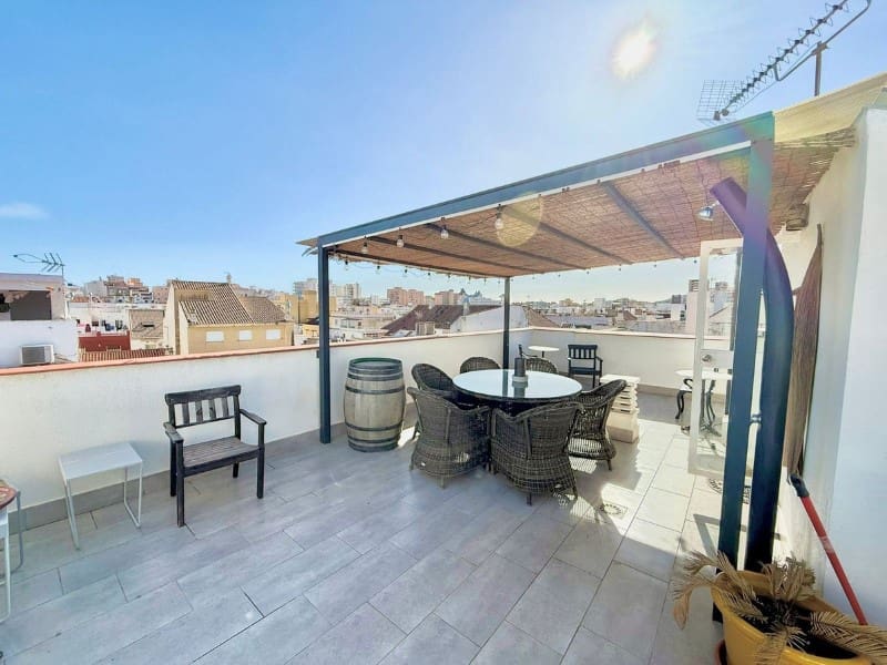 3 bedroom Apartment for sale in Fuengirola - € 659,000 (Ref: 9576445)