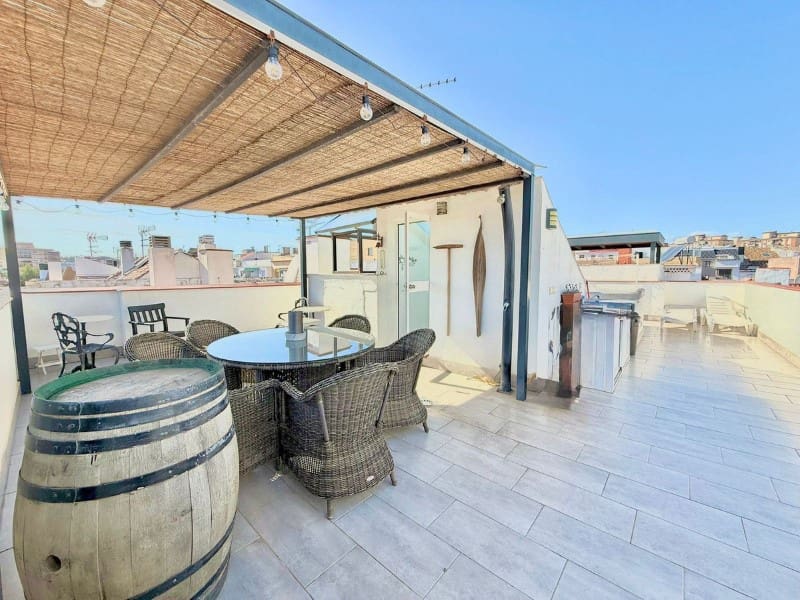 3 bedroom Apartment for sale in Fuengirola - € 659,000 (Ref: 9576445)