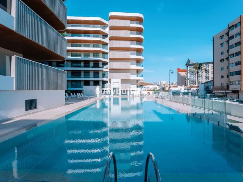 2 soverom Leilighet til salgs i Fuengirola med svømmebasseng - € 695 000 (Ref: 9576448)