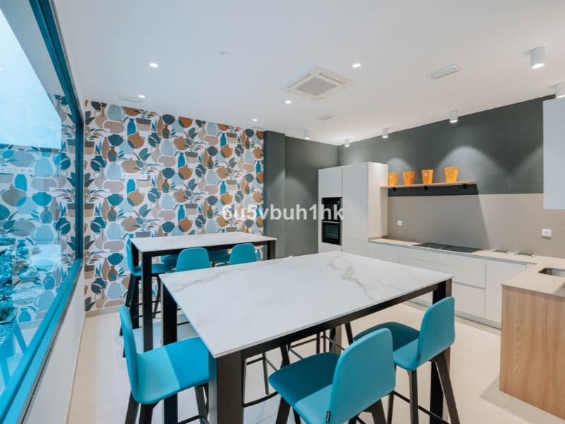 2 soverom Leilighet til salgs i Fuengirola med svømmebasseng - € 695 000 (Ref: 9576448)