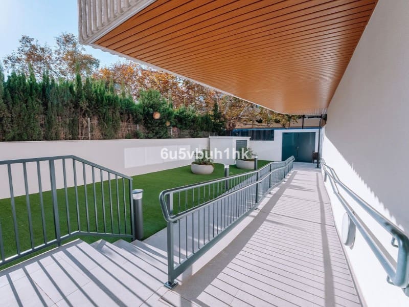 2 soverom Leilighet til salgs i Fuengirola med svømmebasseng - € 695 000 (Ref: 9576448)