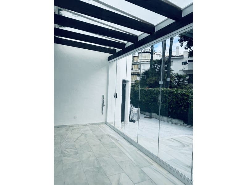 3 makuuhuone Huoneisto myytävänä paikassa Marbella mukana uima-altaan - 780 000 € (Ref: 9576449)