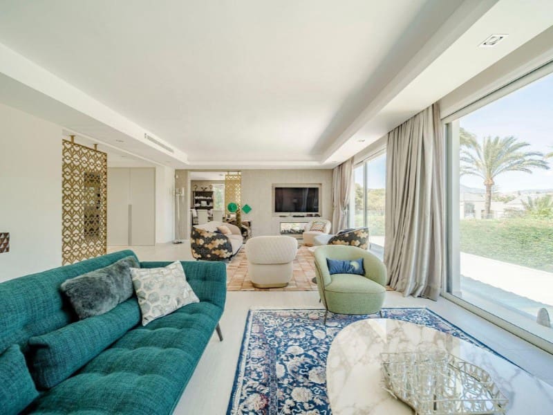 7 bedroom Villa for sale in Marbella - € 3,550,000 (Ref: 9576450)