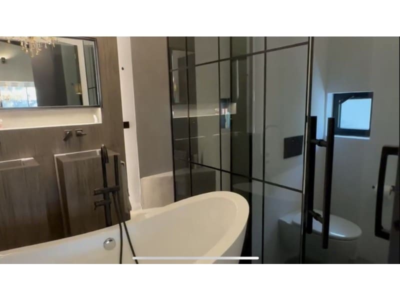 Chalet de 4 habitaciones en Nueva Andalucia en venta con piscina - 1.795.000 € (Ref: 9576451)