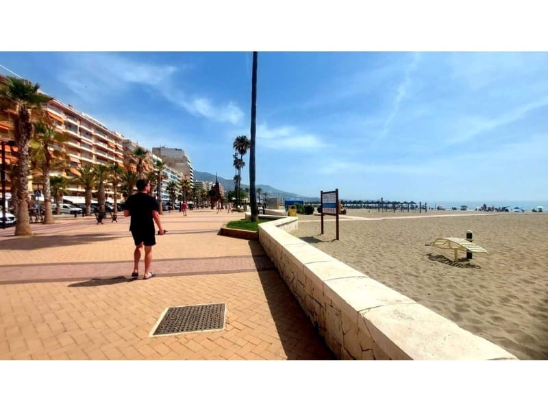 Local Commercial à vendre à Fuengirola avec garage - 550 000 € (Ref: 9576453)
