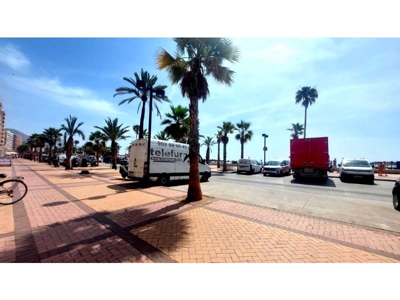 Local Commercial à vendre à Fuengirola avec garage - 550 000 € (Ref: 9576453)