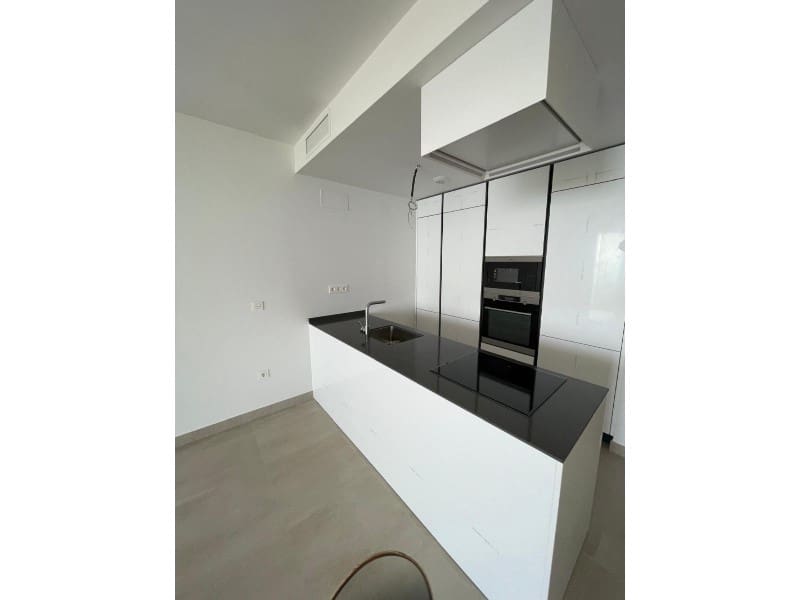 2 Zimmer Apartment zu verkaufen in Fuengirola mit Pool - 710.000 € (Ref: 9576454)