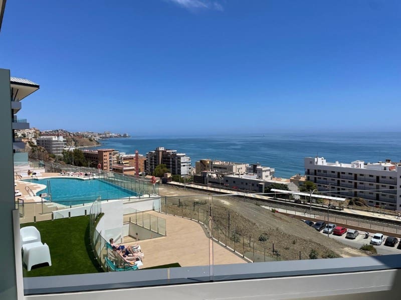 2 Zimmer Apartment zu verkaufen in Fuengirola mit Pool - 710.000 € (Ref: 9576454)