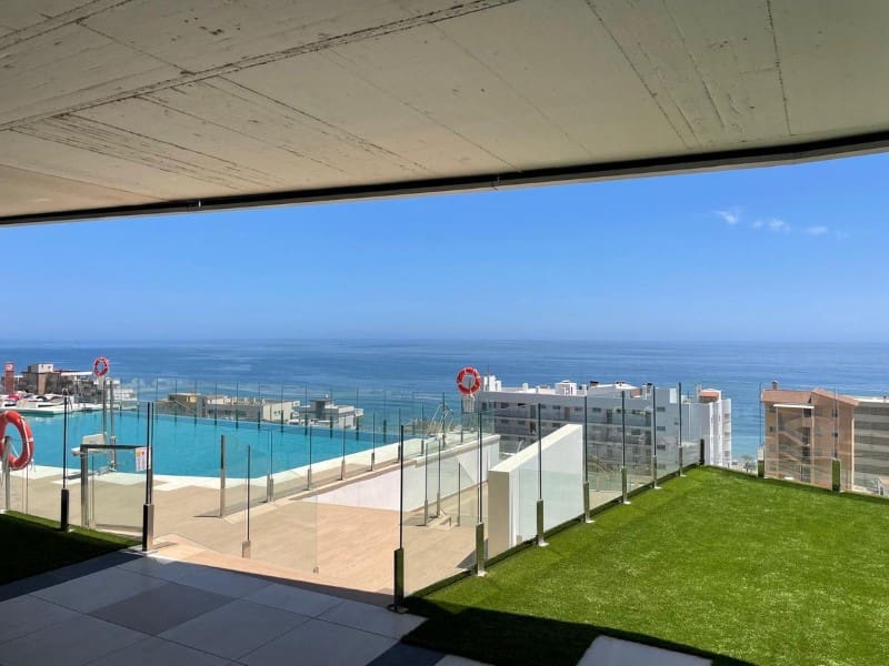 2 Zimmer Apartment zu verkaufen in Fuengirola mit Pool - 710.000 € (Ref: 9576454)