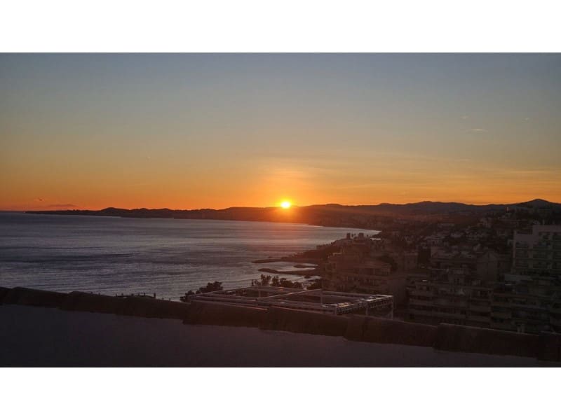 3 makuuhuone Huoneisto myytävänä paikassa Torrequebrada mukana uima-altaan 
autotalli - 840 000 € (Ref: 9576458)