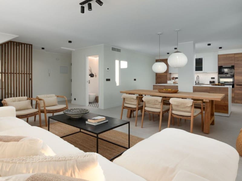 3 makuuhuone Huoneisto myytävänä paikassa Torrequebrada mukana uima-altaan 
autotalli - 840 000 € (Ref: 9576458)