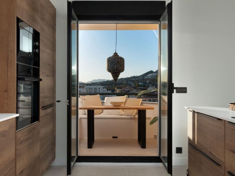 3 makuuhuone Huoneisto myytävänä paikassa Torrequebrada mukana uima-altaan 
autotalli - 840 000 € (Ref: 9576458)