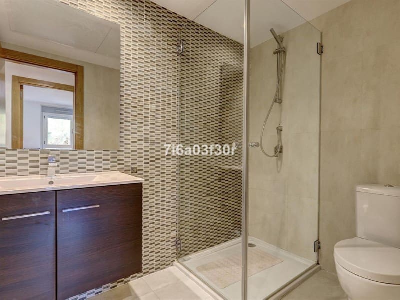 Apartamento de 3 habitaciones en San Pedro de Alcantara en venta con piscina - 649.000 € (Ref: 9576462)