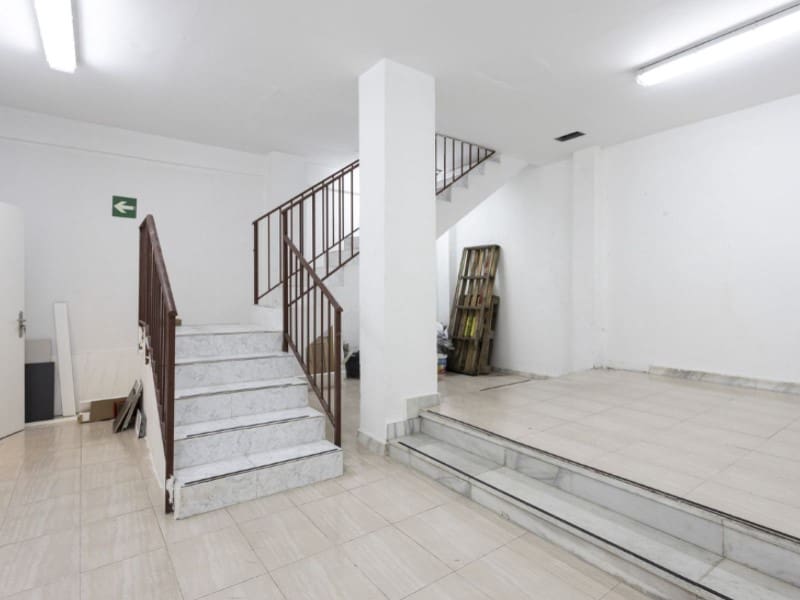 Kommersiell til salgs i Marbella - € 675 000 (Ref: 9576465)