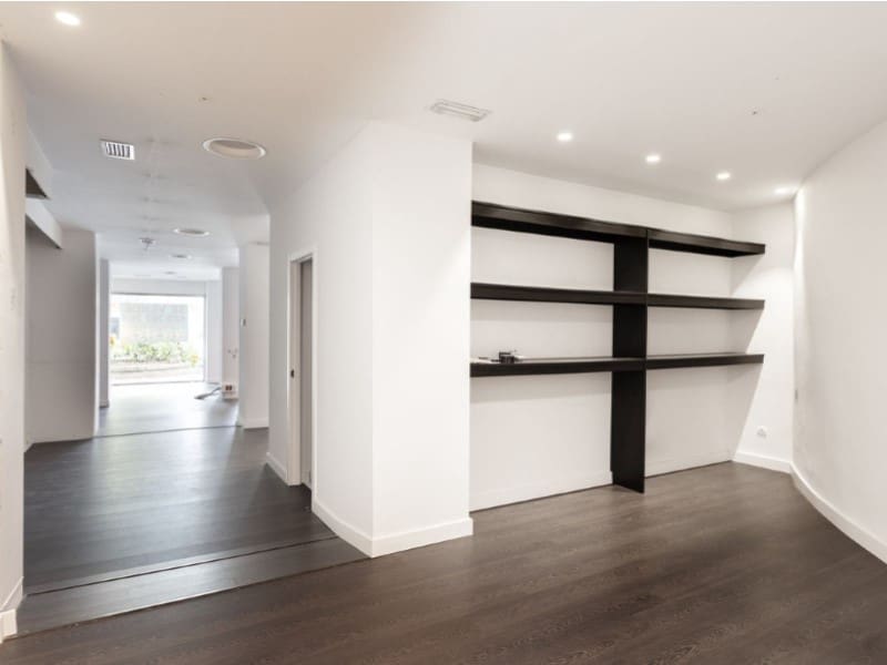 Kommersiell til salgs i Marbella - € 675 000 (Ref: 9576465)