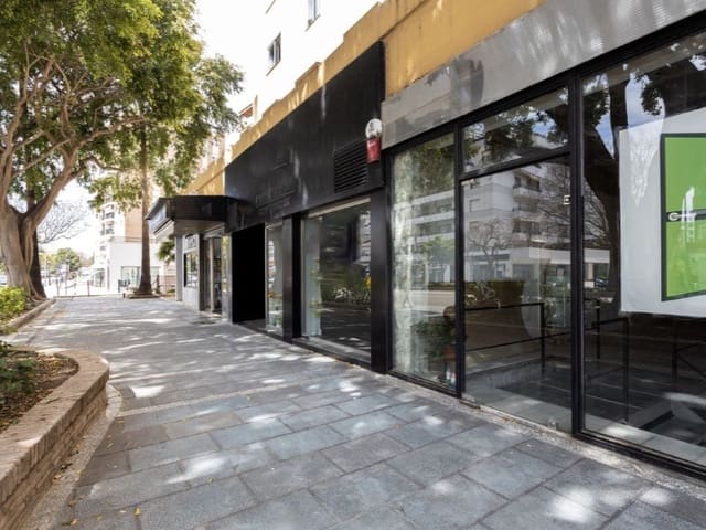 Kommersiell til salgs i Playa de Fontanilla, Marbella - € 1 550 000 (Ref: 9576466)