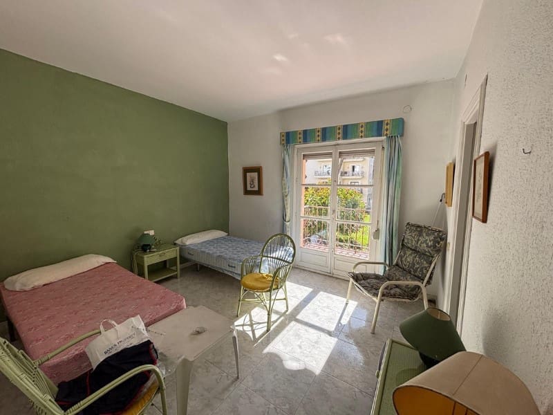 3 bedroom Apartment for sale in Nueva Andalucia with pool garage - € 895,000 (Ref: 9576468)