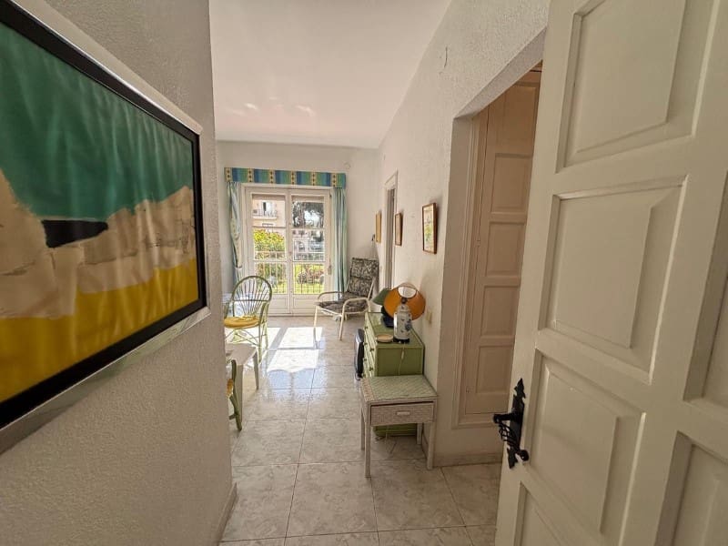 3 bedroom Apartment for sale in Nueva Andalucia with pool garage - € 895,000 (Ref: 9576468)