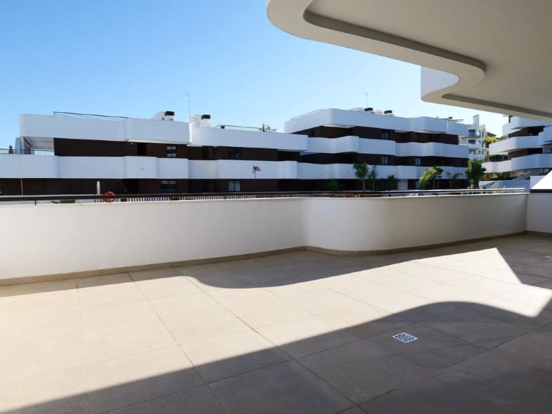 2 camera da letto Appartamento in vendita in Estepona con piscina - 595.000 € (Rif: 9576470)