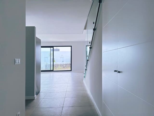 4 chambre Villa/Maison à vendre à Riviera del Sol, Mijas avec piscine - 599 000 € (Ref: 9576471)