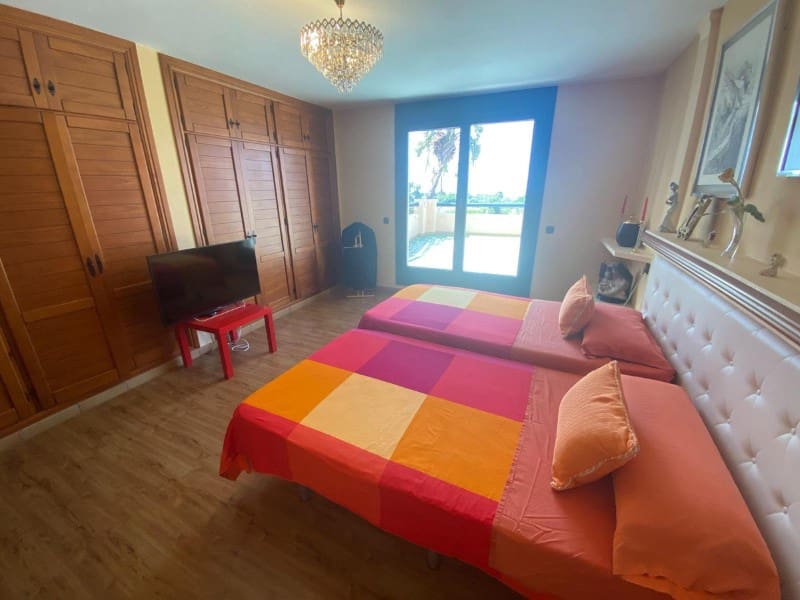 4 chambre Villa/Maison à vendre à Estepona avec piscine - 2 450 000 € (Ref: 9576474)