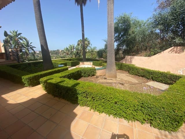4 chambre Villa/Maison à vendre à Altos de Estepona, Estepona avec piscine - 2 450 000 € (Ref: 9576474)