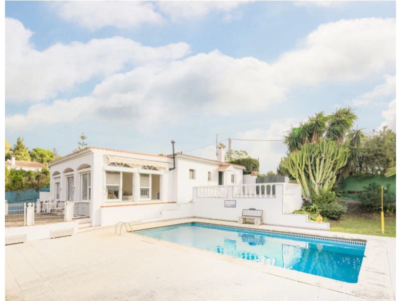 Finca/Casa Rural de 3 habitaciones en New Golden Mile en venta con piscina garaje - 695.000 € (Ref: 9576476)