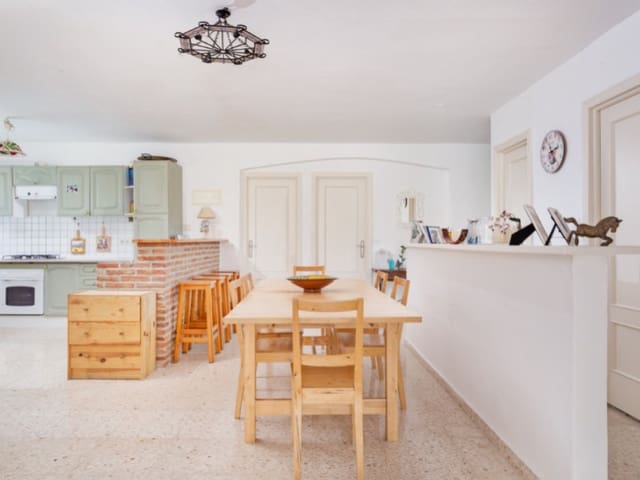 Finca/Casa Rural de 3 habitaciones en Las Lomas, Estepona en venta con piscina garaje - 695.000 € (Ref: 9576476)