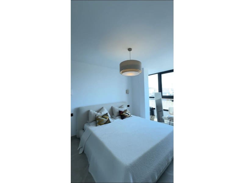 3 bedroom Apartment for sale in Marbella - € 1,500,000 (Ref: 9576477)