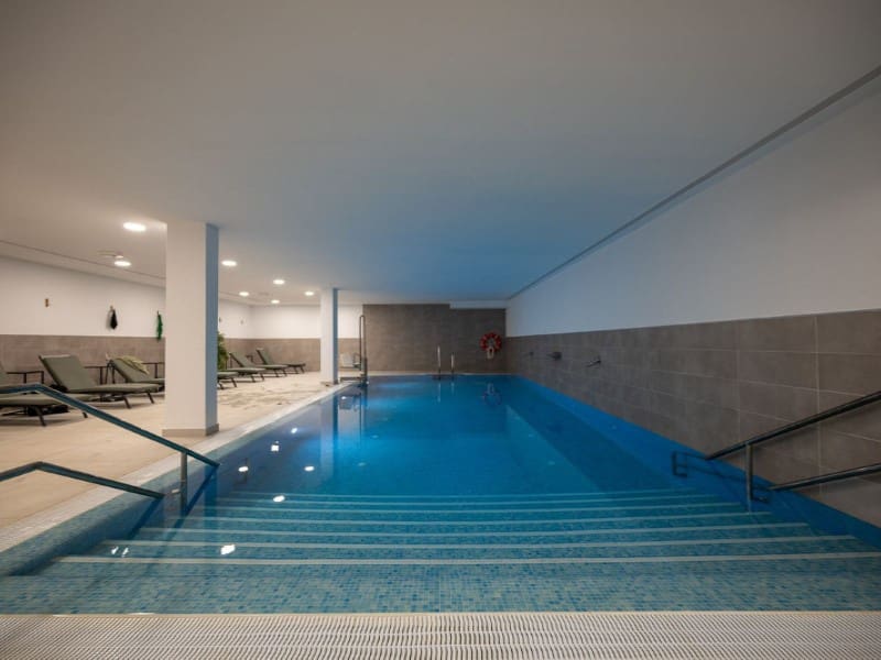 3 makuuhuone Huoneisto myytävänä paikassa Mijas Costa mukana uima-altaan 
autotalli - 550 000 € (Ref: 9576478)