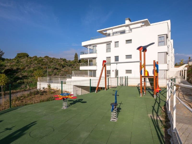 3 makuuhuone Huoneisto myytävänä paikassa Mijas Costa mukana uima-altaan 
autotalli - 550 000 € (Ref: 9576478)