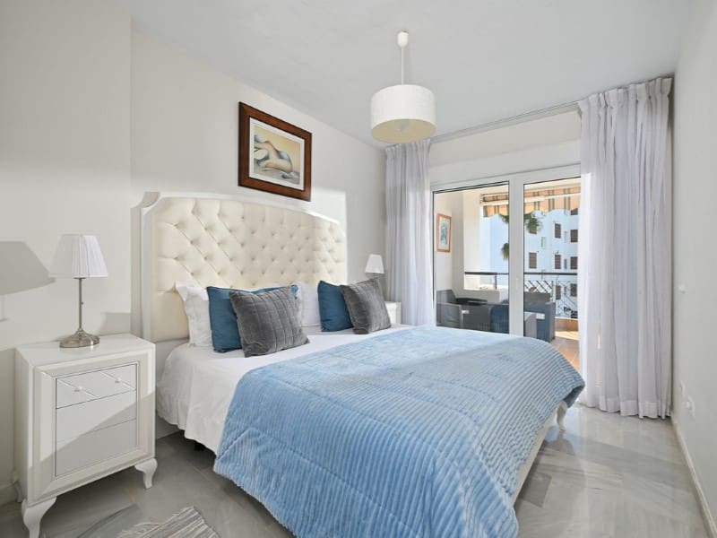 2 sypialnia Apartament na sprzedaż w Calahonda z basenem garażem - 685 000 € (Ref: 9576479)