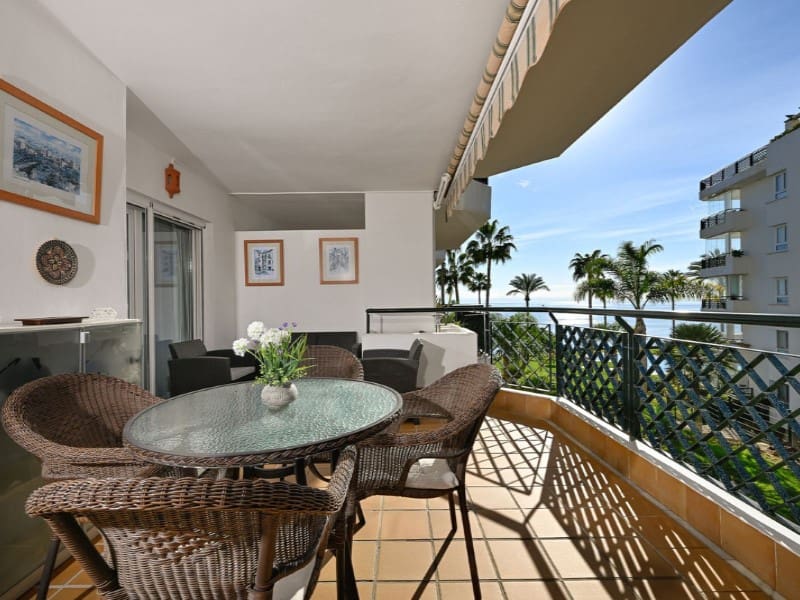 2 sypialnia Apartament na sprzedaż w Calahonda z basenem garażem - 685 000 € (Ref: 9576479)