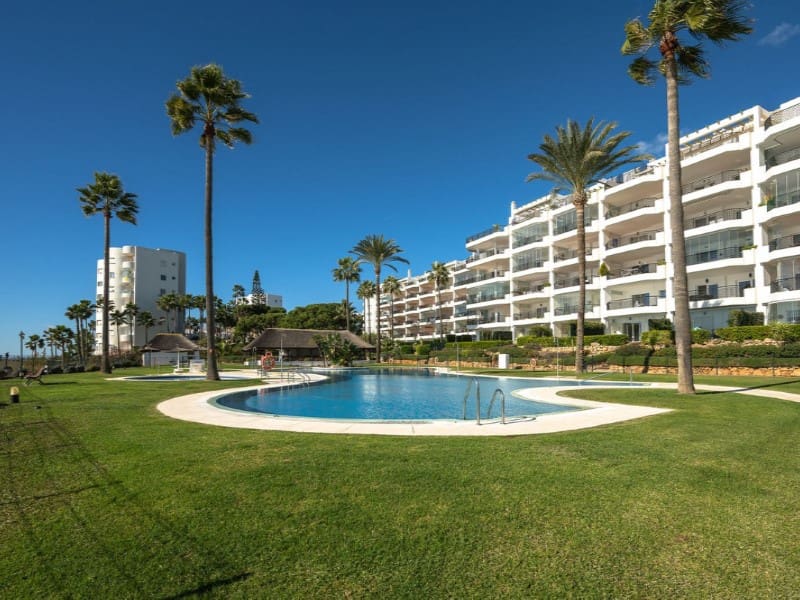 2 sypialnia Apartament na sprzedaż w Calahonda z basenem garażem - 685 000 € (Ref: 9576479)