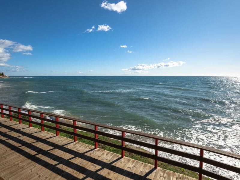 2 sypialnia Apartament na sprzedaż w Calahonda z basenem garażem - 685 000 € (Ref: 9576479)