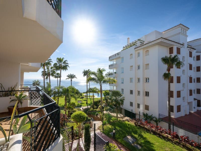 2 sypialnia Apartament na sprzedaż w Calahonda z basenem garażem - 685 000 € (Ref: 9576479)