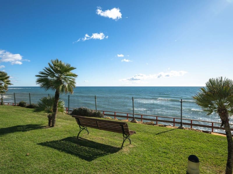 2 sypialnia Apartament na sprzedaż w Calahonda z basenem garażem - 685 000 € (Ref: 9576479)