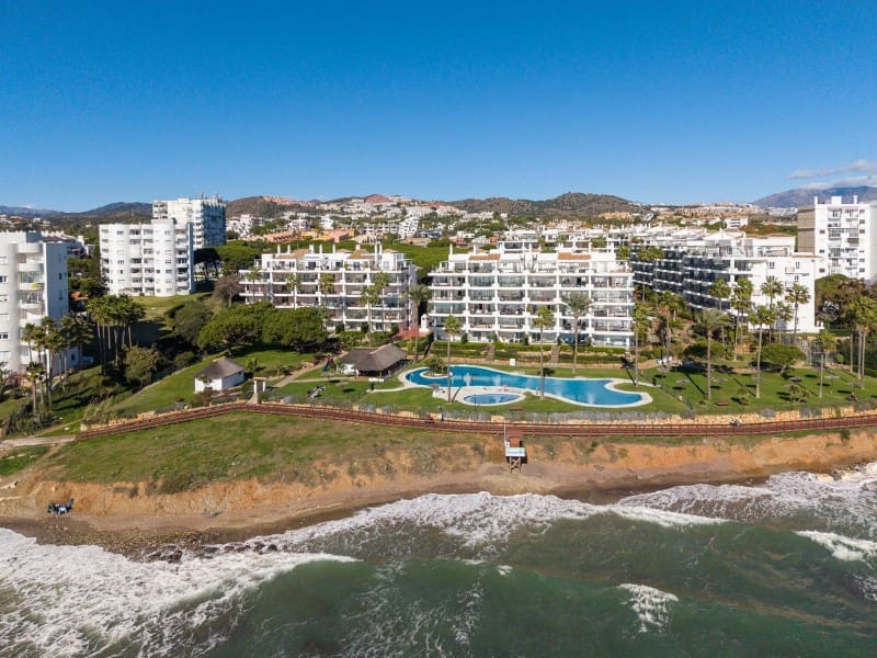 2 sypialnia Apartament na sprzedaż w Calahonda z basenem garażem - 685 000 € (Ref: 9576479)