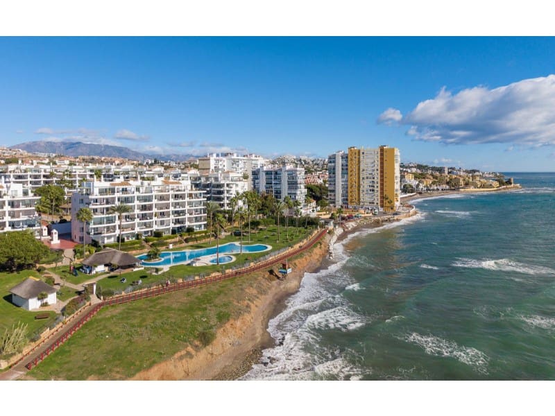 2 sypialnia Apartament na sprzedaż w Calahonda z basenem garażem - 685 000 € (Ref: 9576479)