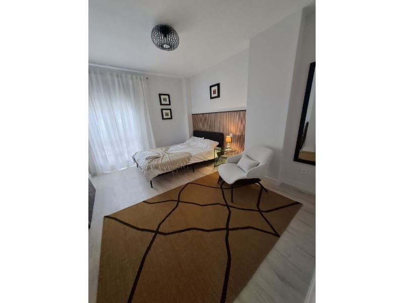 3 bedroom Apartment for sale in Nueva Andalucia with pool garage - € 685,000 (Ref: 9576482)