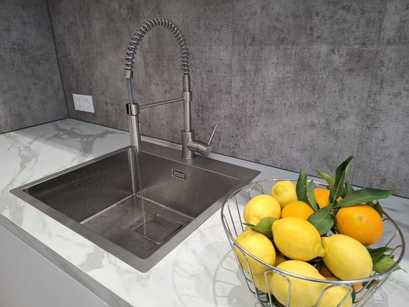 3 bedroom Apartment for sale in Nueva Andalucia with pool garage - € 685,000 (Ref: 9576482)