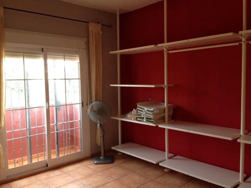 5 makuuhuone Huvila myytävänä paikassa Estepona mukana uima-altaan - 2 150 000 € (Ref: 9576483)