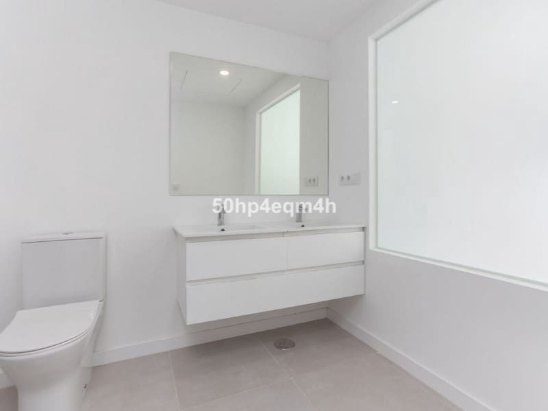 4 chambre Appartement à vendre à San Pedro de Alcantara avec piscine garage - 1 750 000 € (Ref: 9576484)