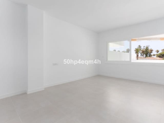 4 chambre Appartement à vendre à Guadalmina Baja, Marbella avec piscine garage - 1 750 000 € (Ref: 9576484)