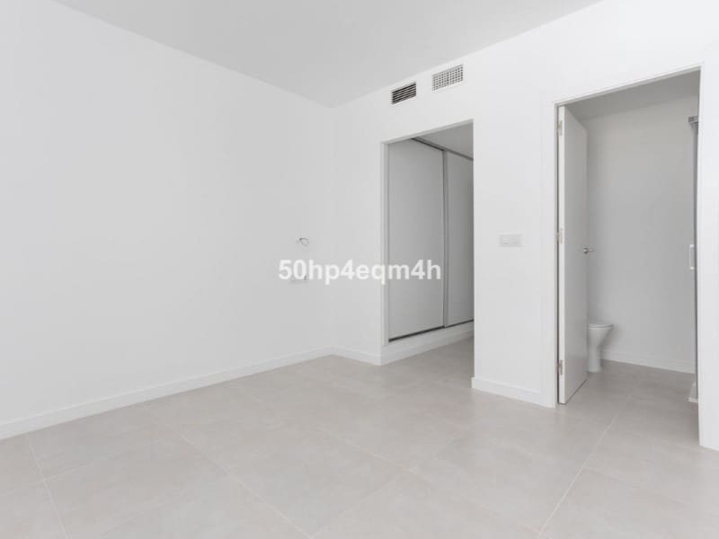4 chambre Appartement à vendre à San Pedro de Alcantara avec piscine garage - 1 750 000 € (Ref: 9576484)